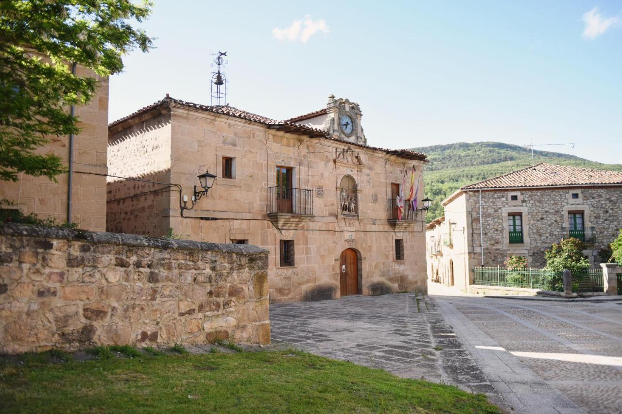 Hostal San Martin Molinos de Duero Esterno foto